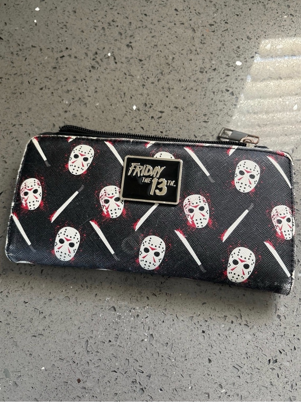 Friday the 13th Black Horror Mask Zip Wallet